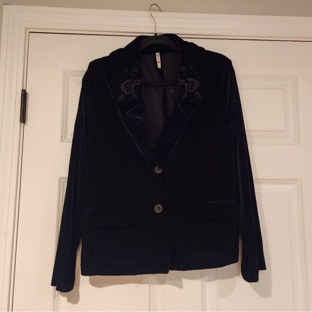 White Stag black velour button up blazer Jacket L